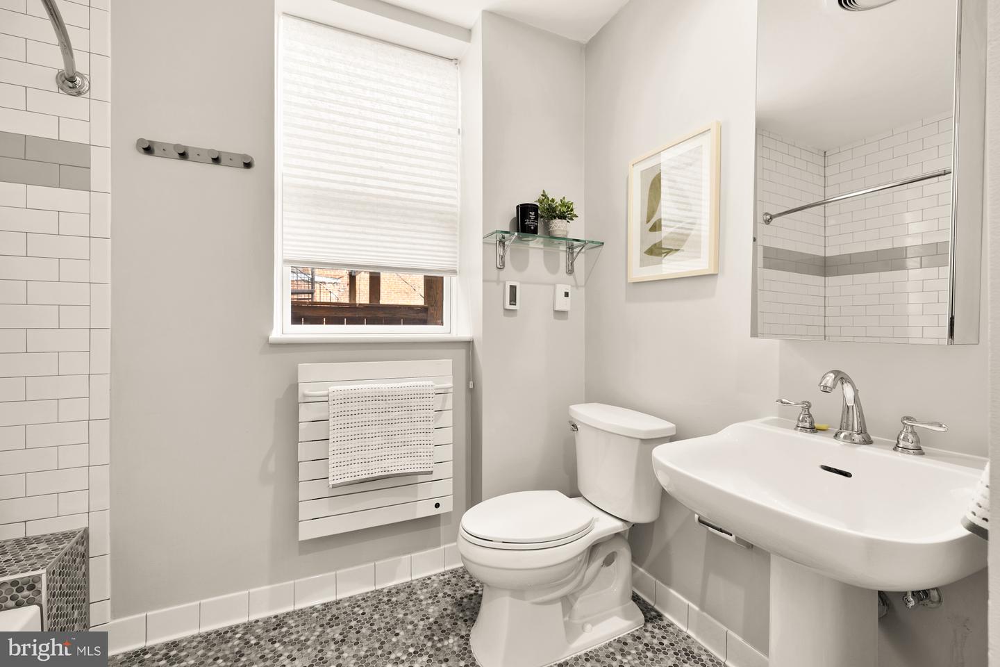 1741 T ST NW #303, WASHINGTON, District Of Columbia 20009, 1 Bedroom Bedrooms, ,1 BathroomBathrooms,Residential,For sale,1741 T ST NW #303,DCDC2205520 MLS # DCDC2205520