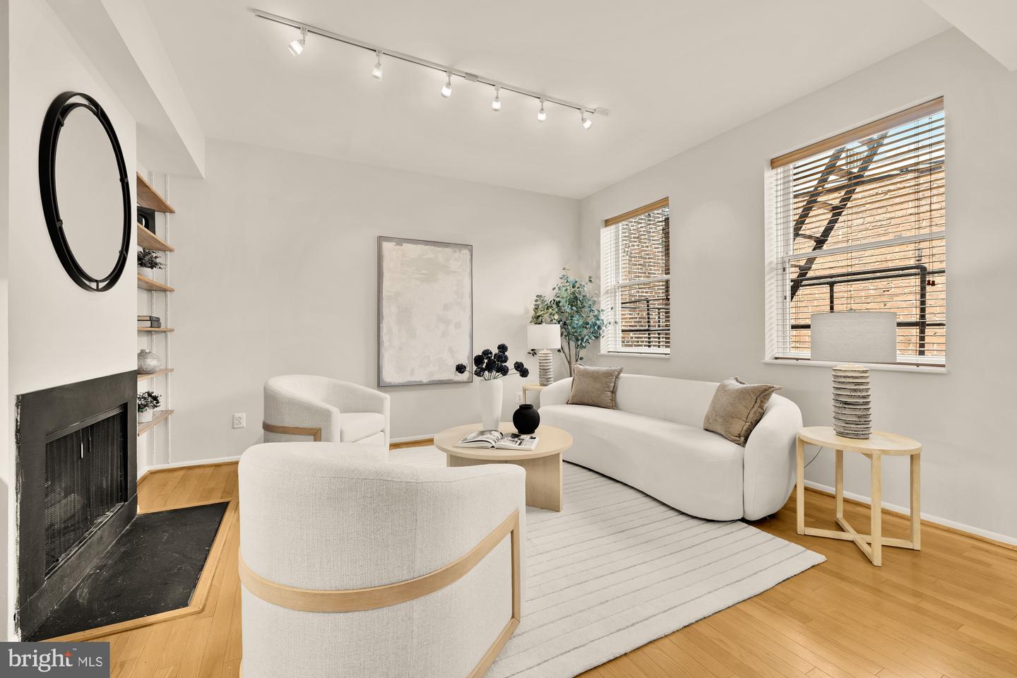 1741 T ST NW #303, WASHINGTON, District Of Columbia 20009, 1 Bedroom Bedrooms, ,1 BathroomBathrooms,Residential,For sale,1741 T ST NW #303,DCDC2205520 MLS # DCDC2205520