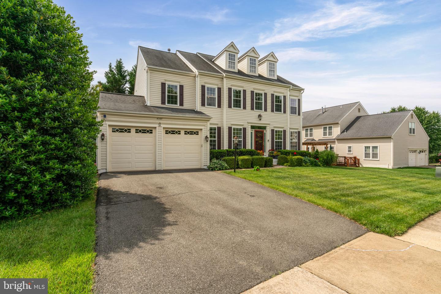 4305 MULCASTER TER, DUMFRIES, Virginia 22025, 5 Bedrooms Bedrooms, ,3 BathroomsBathrooms,Residential,For sale,4305 MULCASTER TER,VAPW2096954 MLS # VAPW2096954