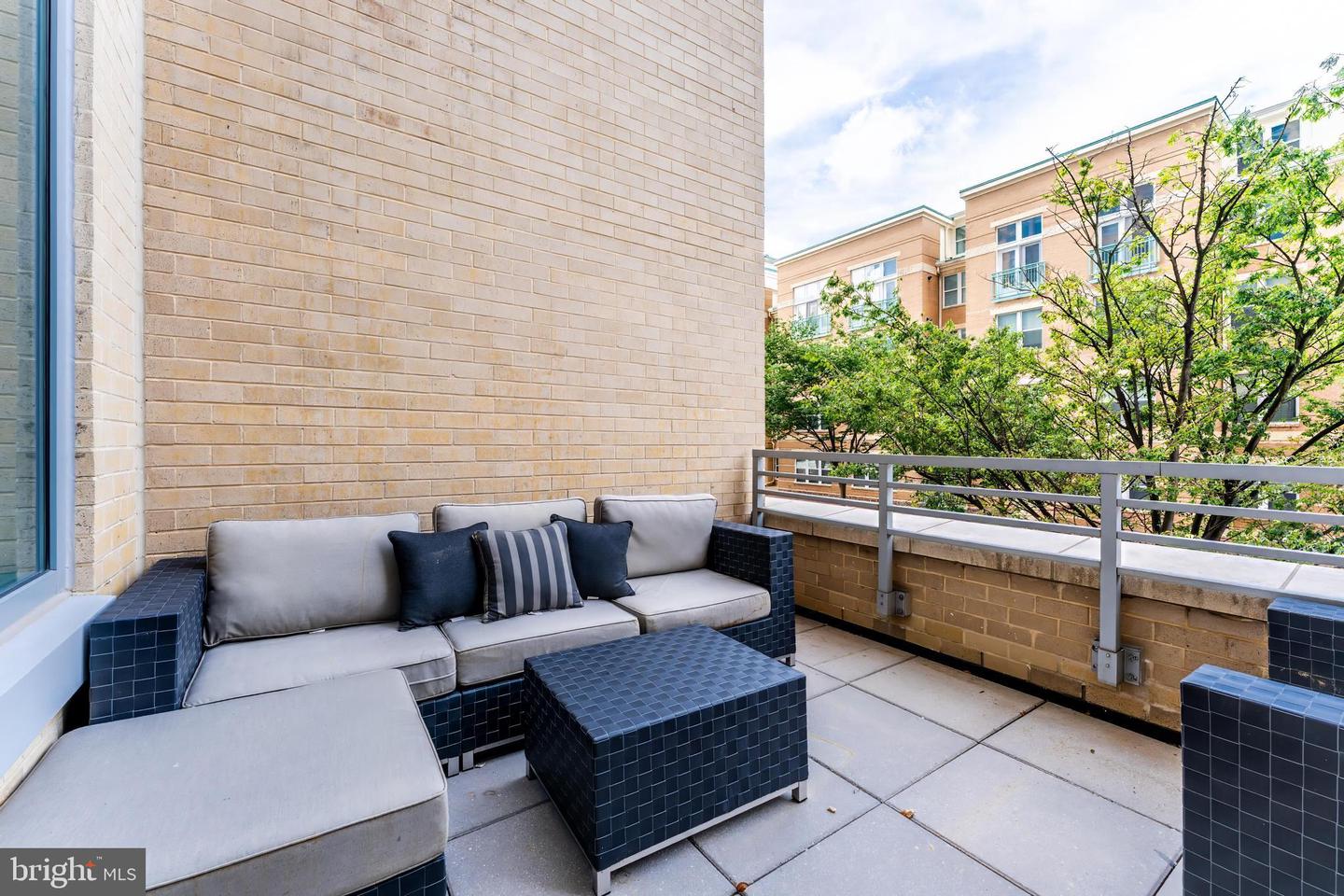 11990 MARKET ST #101, RESTON, Virginia 20190, 3 Bedrooms Bedrooms, ,2 BathroomsBathrooms,Residential,For sale,11990 MARKET ST #101,VAFX2247270 MLS # VAFX2247270