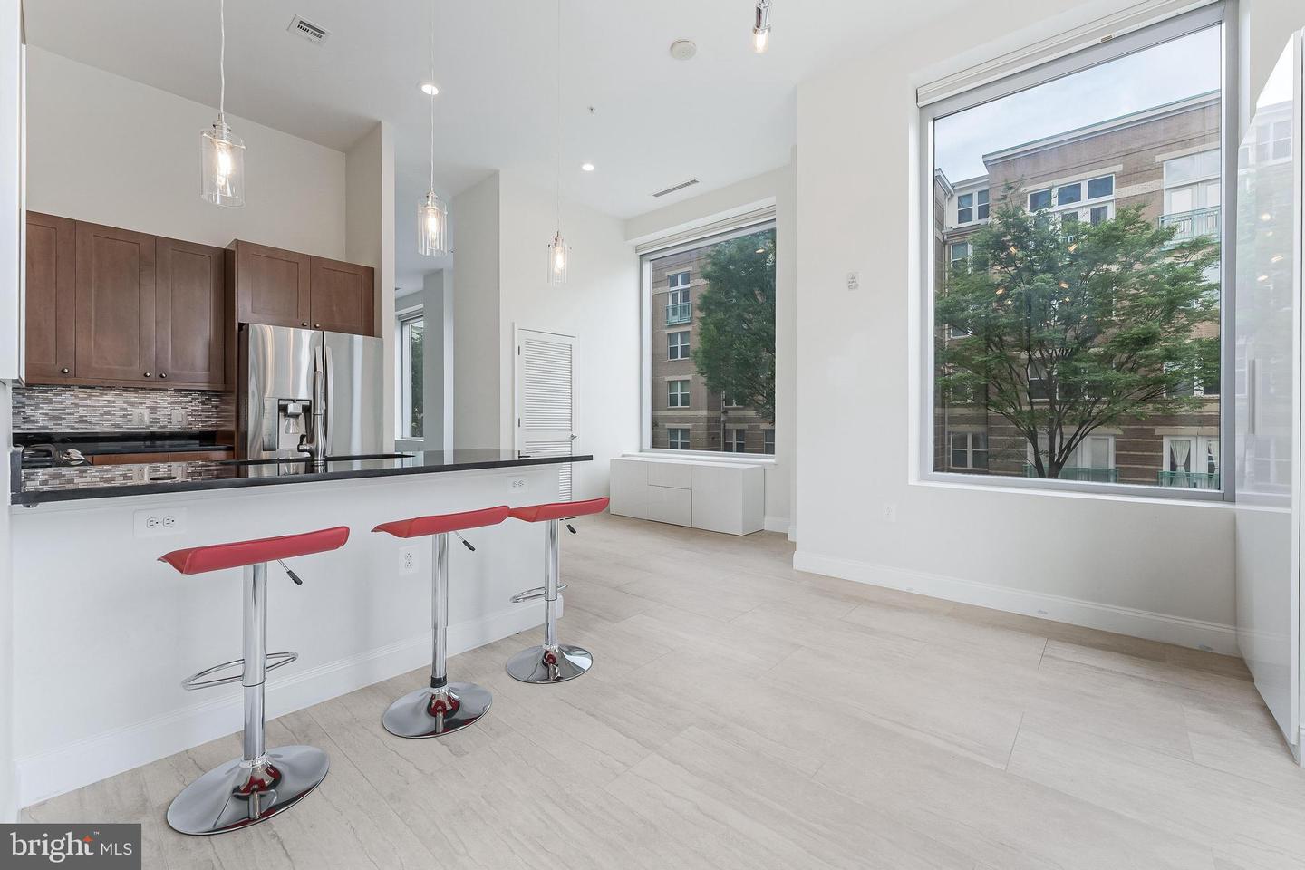 11990 MARKET ST #101, RESTON, Virginia 20190, 3 Bedrooms Bedrooms, ,2 BathroomsBathrooms,Residential,For sale,11990 MARKET ST #101,VAFX2247270 MLS # VAFX2247270