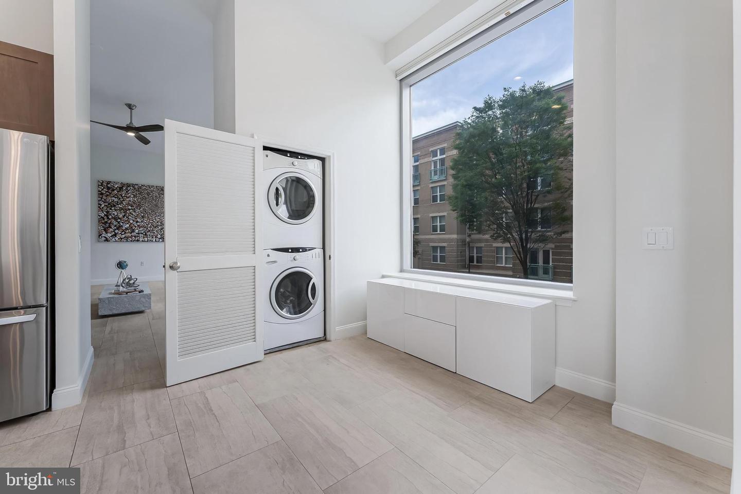 11990 MARKET ST #101, RESTON, Virginia 20190, 3 Bedrooms Bedrooms, ,2 BathroomsBathrooms,Residential,For sale,11990 MARKET ST #101,VAFX2247270 MLS # VAFX2247270