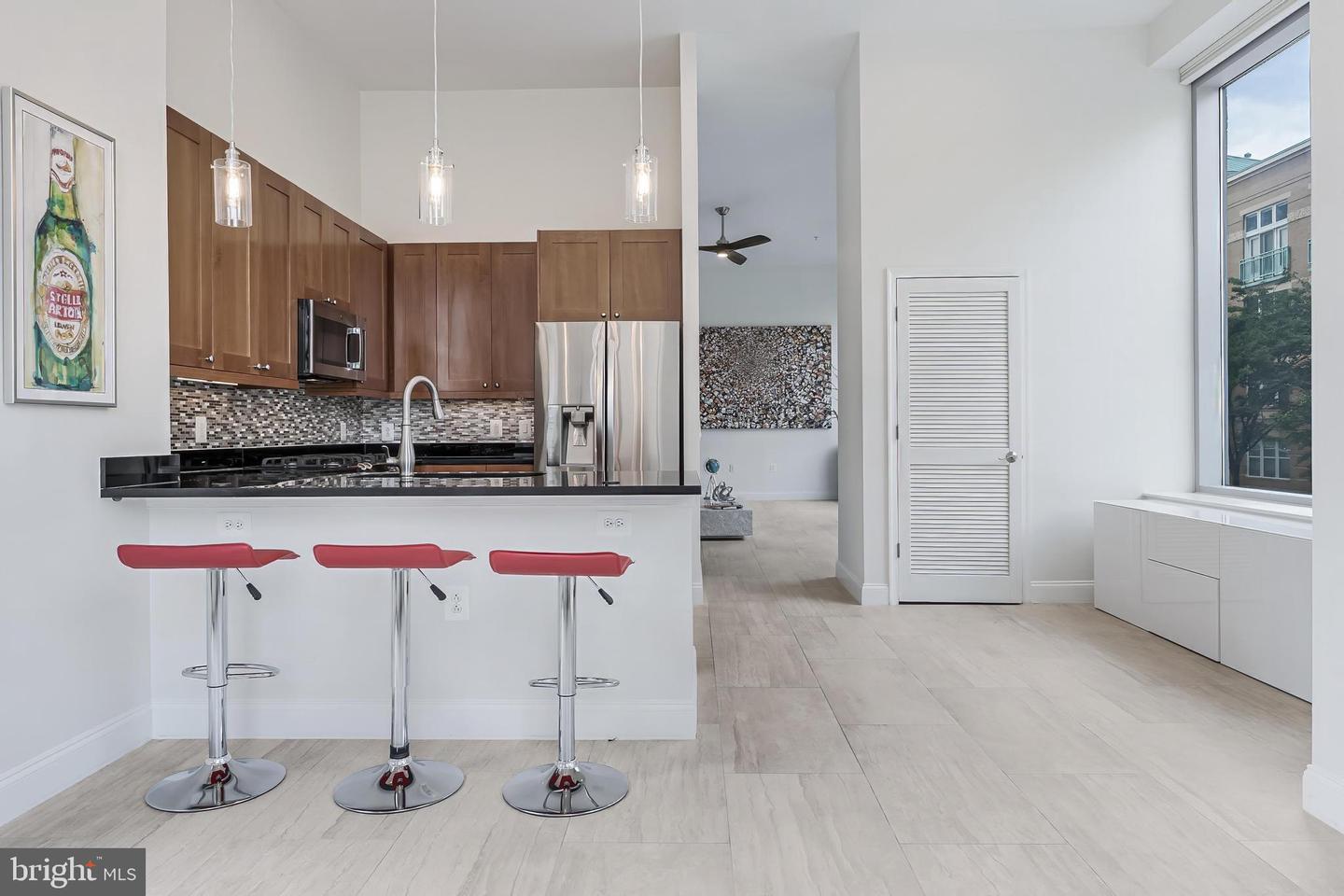 11990 MARKET ST #101, RESTON, Virginia 20190, 3 Bedrooms Bedrooms, ,2 BathroomsBathrooms,Residential,For sale,11990 MARKET ST #101,VAFX2247270 MLS # VAFX2247270