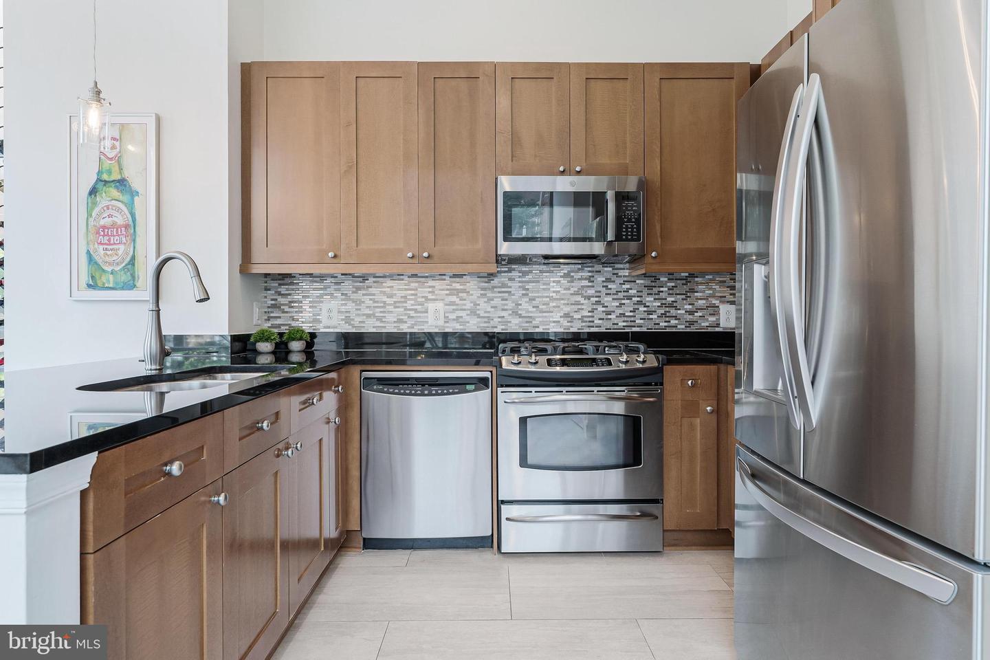 11990 MARKET ST #101, RESTON, Virginia 20190, 3 Bedrooms Bedrooms, ,2 BathroomsBathrooms,Residential,For sale,11990 MARKET ST #101,VAFX2247270 MLS # VAFX2247270