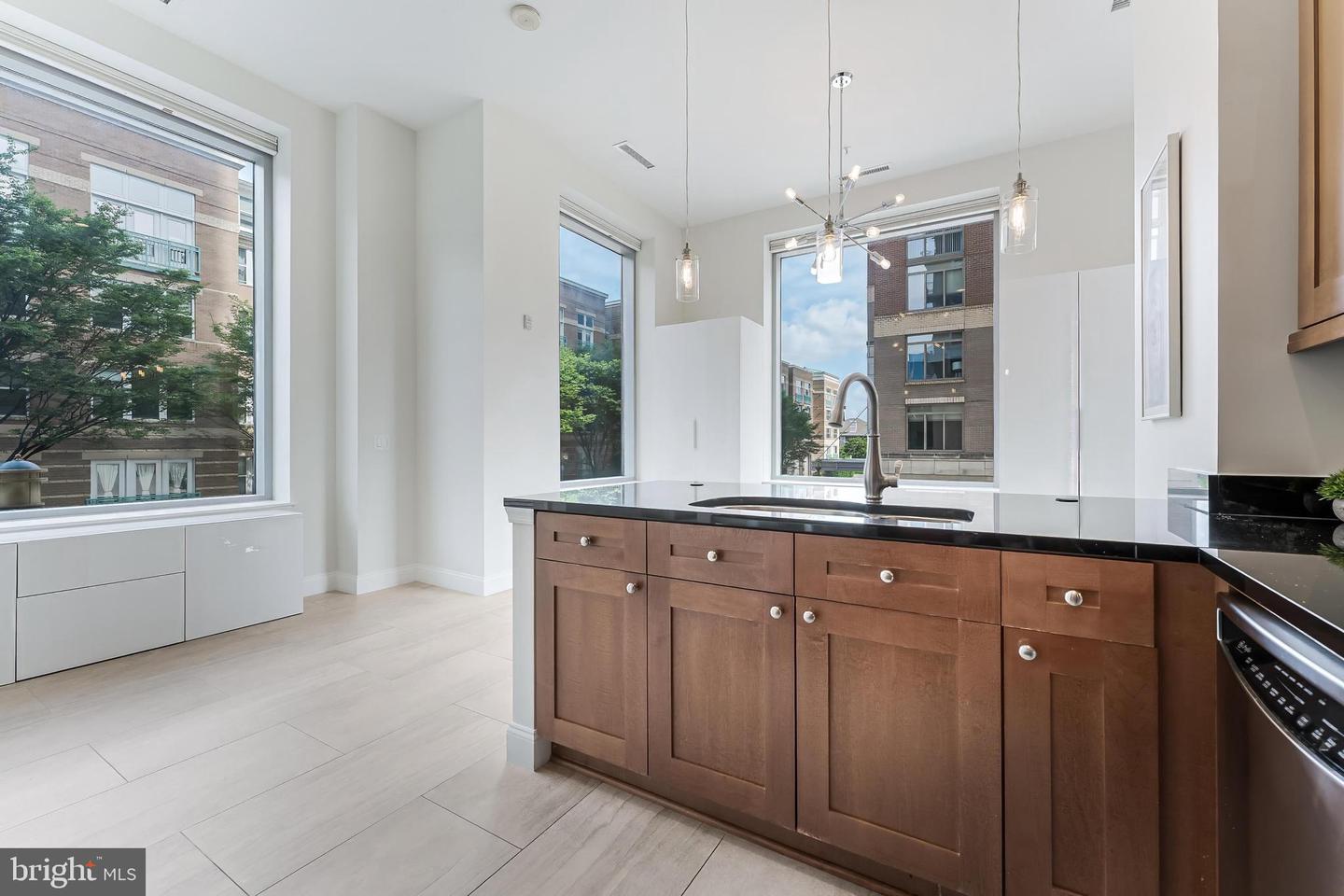 11990 MARKET ST #101, RESTON, Virginia 20190, 3 Bedrooms Bedrooms, ,2 BathroomsBathrooms,Residential,For sale,11990 MARKET ST #101,VAFX2247270 MLS # VAFX2247270