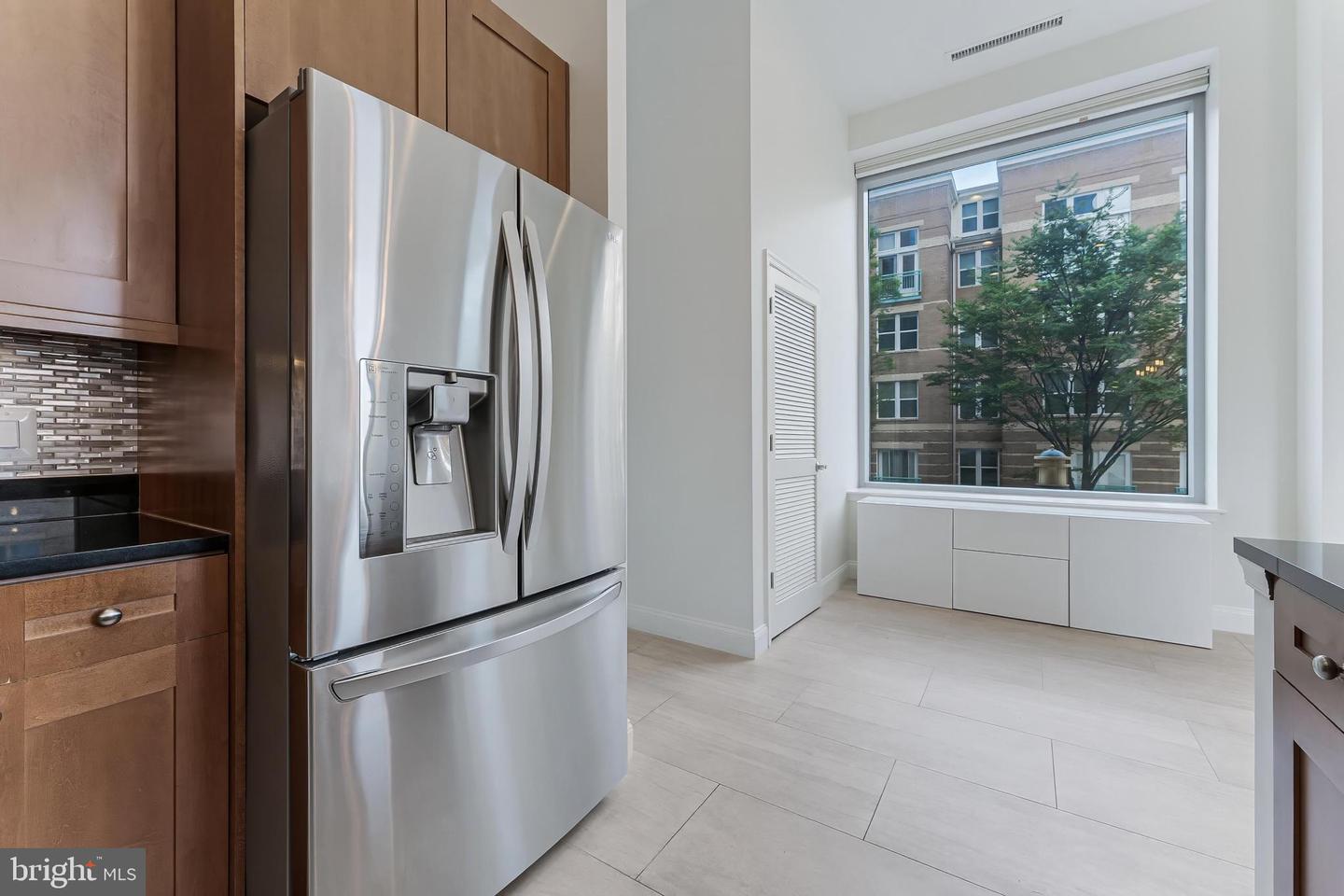 11990 MARKET ST #101, RESTON, Virginia 20190, 3 Bedrooms Bedrooms, ,2 BathroomsBathrooms,Residential,For sale,11990 MARKET ST #101,VAFX2247270 MLS # VAFX2247270