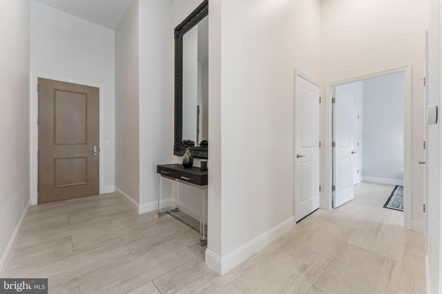 11990 MARKET ST #101, RESTON, Virginia 20190, 3 Bedrooms Bedrooms, ,2 BathroomsBathrooms,Residential,For sale,11990 MARKET ST #101,VAFX2247270 MLS # VAFX2247270