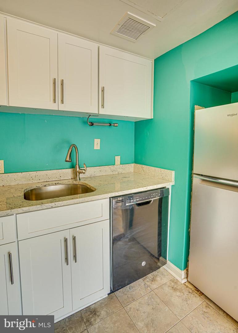 11400 WASHINGTON PLZ W #405, RESTON, Virginia 20190, ,1 BathroomBathrooms,Residential,For sale,11400 WASHINGTON PLZ W #405,VAFX2247272 MLS # VAFX2247272