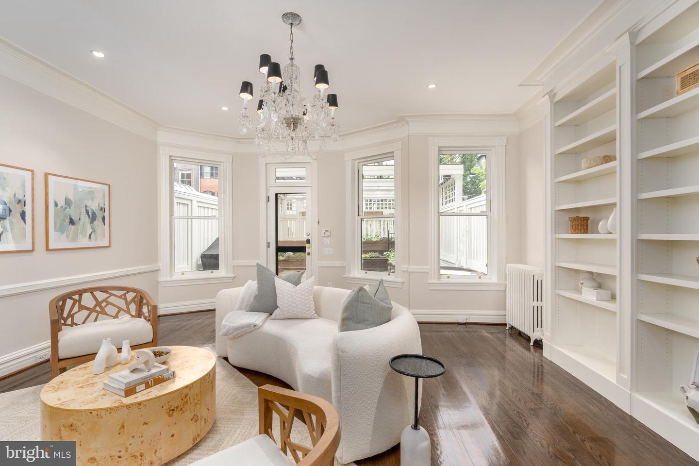 2028 HILLYER PL NW, WASHINGTON, District Of Columbia 20009, 4 Bedrooms Bedrooms, ,4 BathroomsBathrooms,Residential,For sale,2028 HILLYER PL NW,DCDC2205588 MLS # DCDC2205588