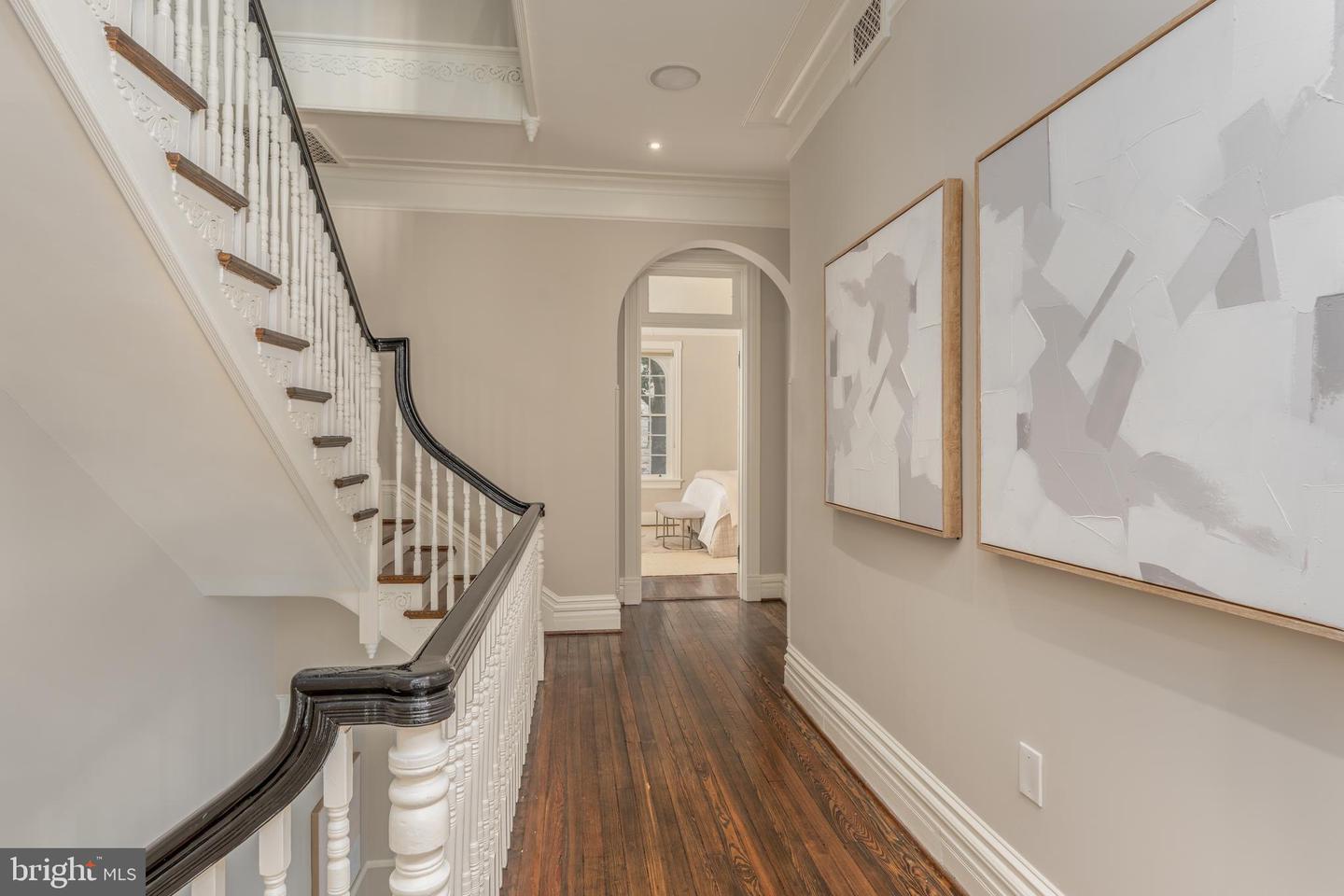 2028 HILLYER PL NW, WASHINGTON, District Of Columbia 20009, 4 Bedrooms Bedrooms, ,4 BathroomsBathrooms,Residential,For sale,2028 HILLYER PL NW,DCDC2205588 MLS # DCDC2205588