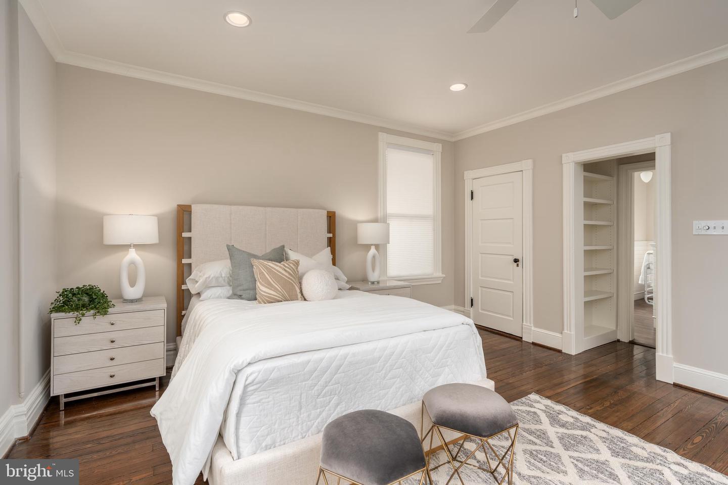 2028 HILLYER PL NW, WASHINGTON, District Of Columbia 20009, 4 Bedrooms Bedrooms, ,4 BathroomsBathrooms,Residential,For sale,2028 HILLYER PL NW,DCDC2205588 MLS # DCDC2205588