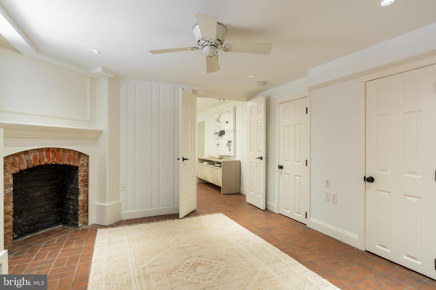 2028 HILLYER PL NW, WASHINGTON, District Of Columbia 20009, 4 Bedrooms Bedrooms, ,4 BathroomsBathrooms,Residential,For sale,2028 HILLYER PL NW,DCDC2205588 MLS # DCDC2205588