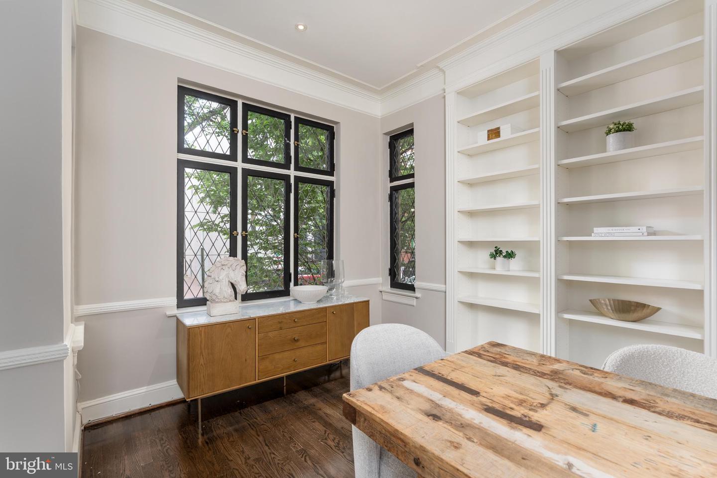 2028 HILLYER PL NW, WASHINGTON, District Of Columbia 20009, 4 Bedrooms Bedrooms, ,4 BathroomsBathrooms,Residential,For sale,2028 HILLYER PL NW,DCDC2205588 MLS # DCDC2205588