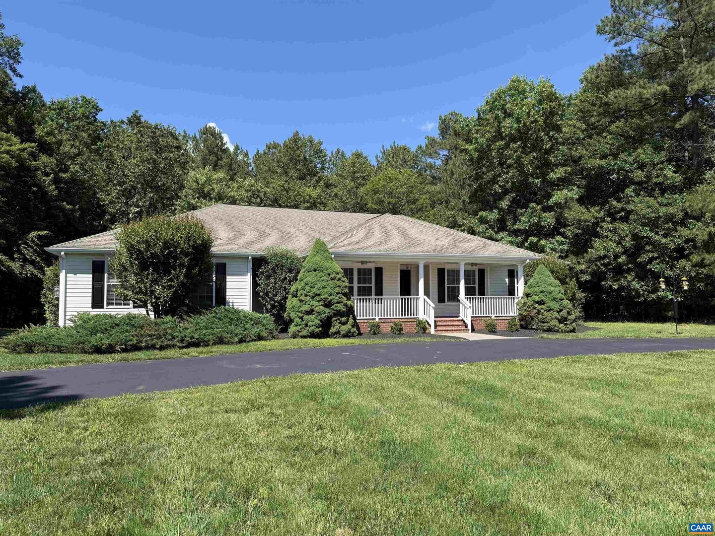 610 LANDOVER RD, TROY, Virginia 22974, 4 Bedrooms Bedrooms, ,2 BathroomsBathrooms,Residential,For sale,610 LANDOVER RD,665682 MLS # 665682