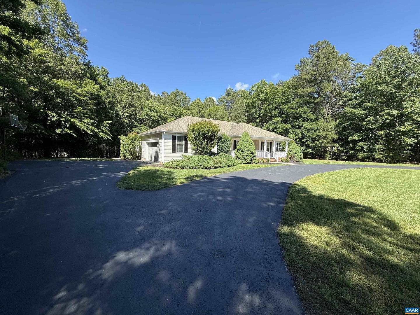 610 LANDOVER RD, TROY, Virginia 22974, 4 Bedrooms Bedrooms, ,2 BathroomsBathrooms,Residential,For sale,610 LANDOVER RD,665682 MLS # 665682