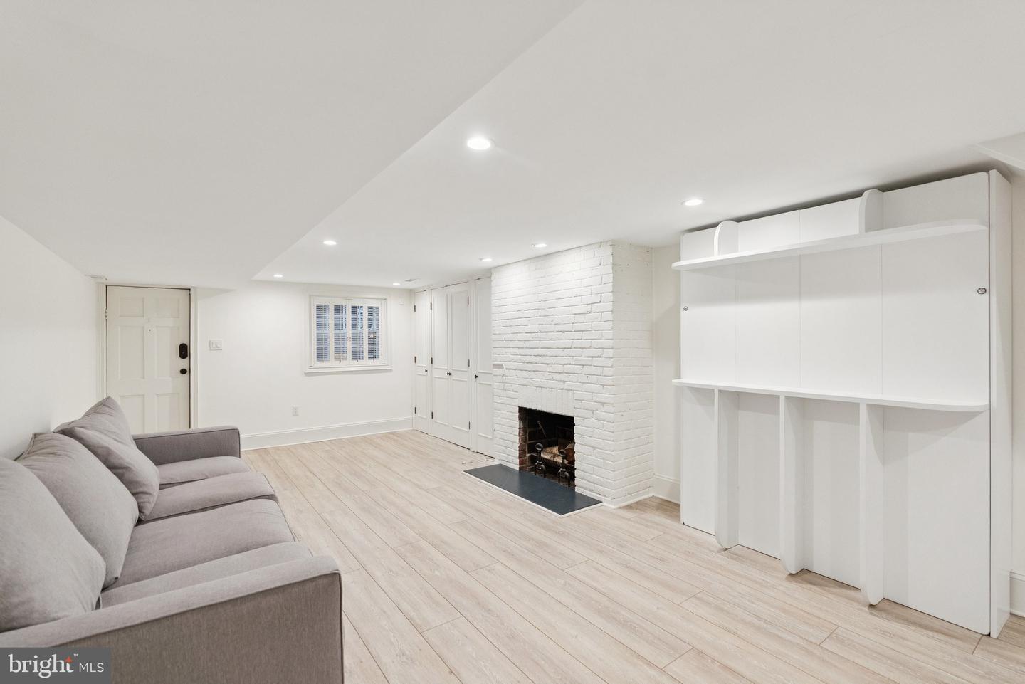 1218 28TH ST NW, WASHINGTON, District Of Columbia 20007, 3 Bedrooms Bedrooms, ,3 BathroomsBathrooms,Residential,For sale,1218 28TH ST NW,DCDC2205598 MLS # DCDC2205598