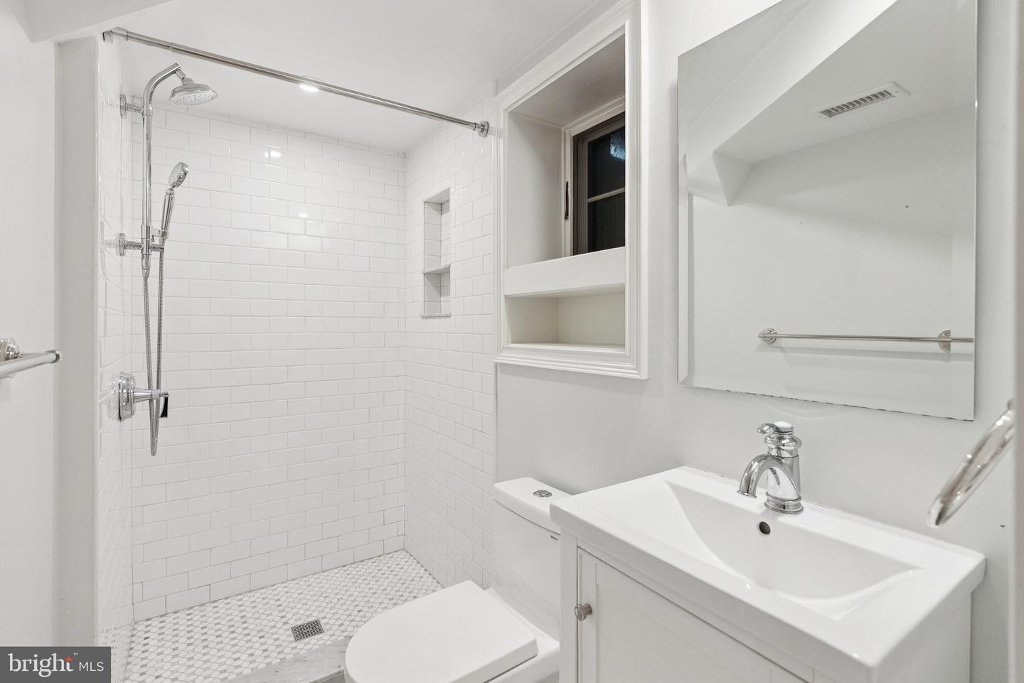 1218 28TH ST NW, WASHINGTON, District Of Columbia 20007, 3 Bedrooms Bedrooms, ,3 BathroomsBathrooms,Residential,For sale,1218 28TH ST NW,DCDC2205598 MLS # DCDC2205598