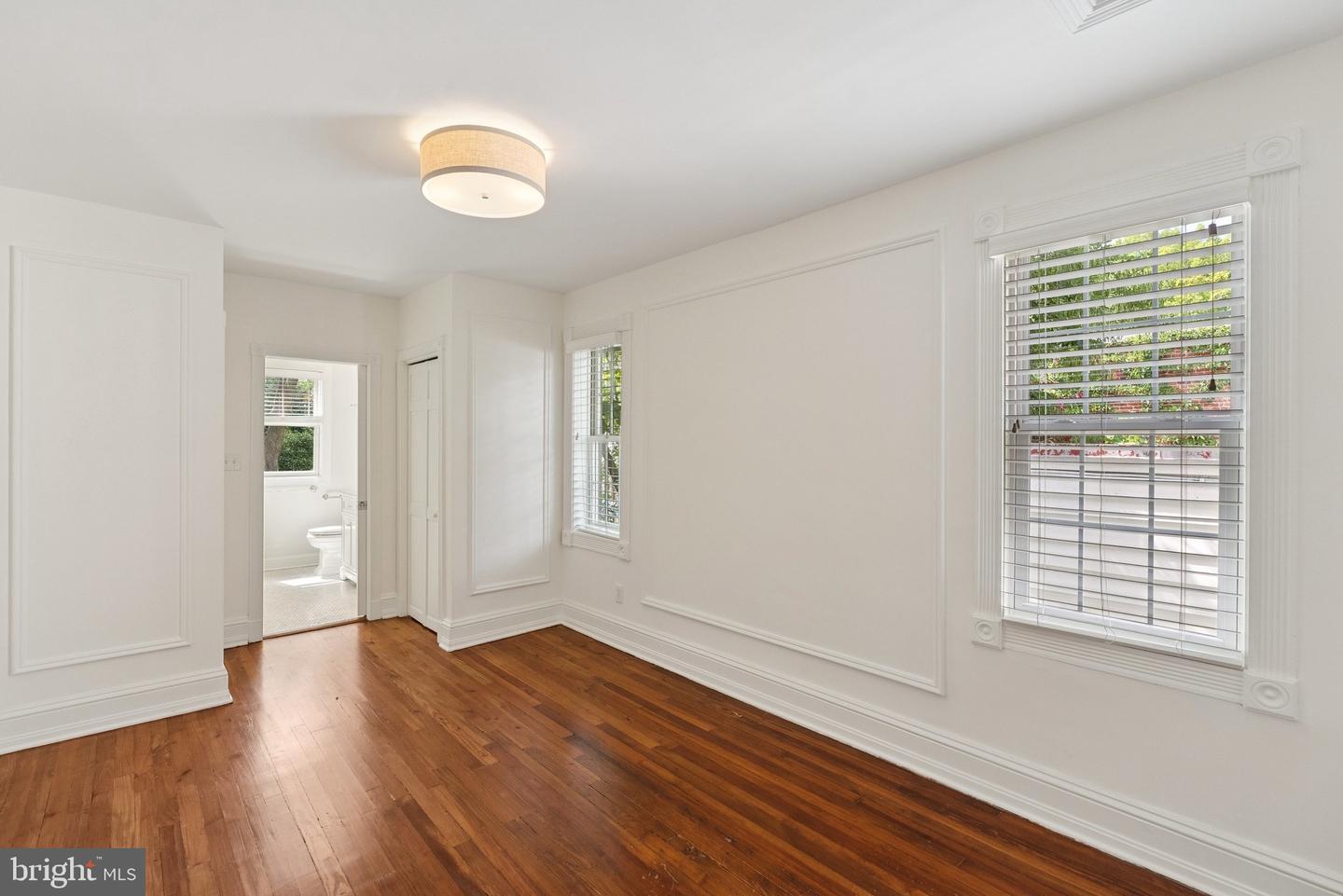 1218 28TH ST NW, WASHINGTON, District Of Columbia 20007, 3 Bedrooms Bedrooms, ,3 BathroomsBathrooms,Residential,For sale,1218 28TH ST NW,DCDC2205598 MLS # DCDC2205598