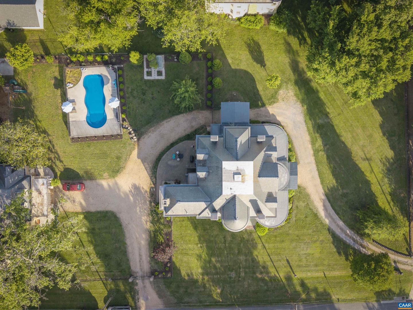 2024 RIVERMONT AVE, LYNCHBURG, Virginia 24503, 7 Bedrooms Bedrooms, ,3 BathroomsBathrooms,Residential,For sale,2024 RIVERMONT AVE,665688 MLS # 665688