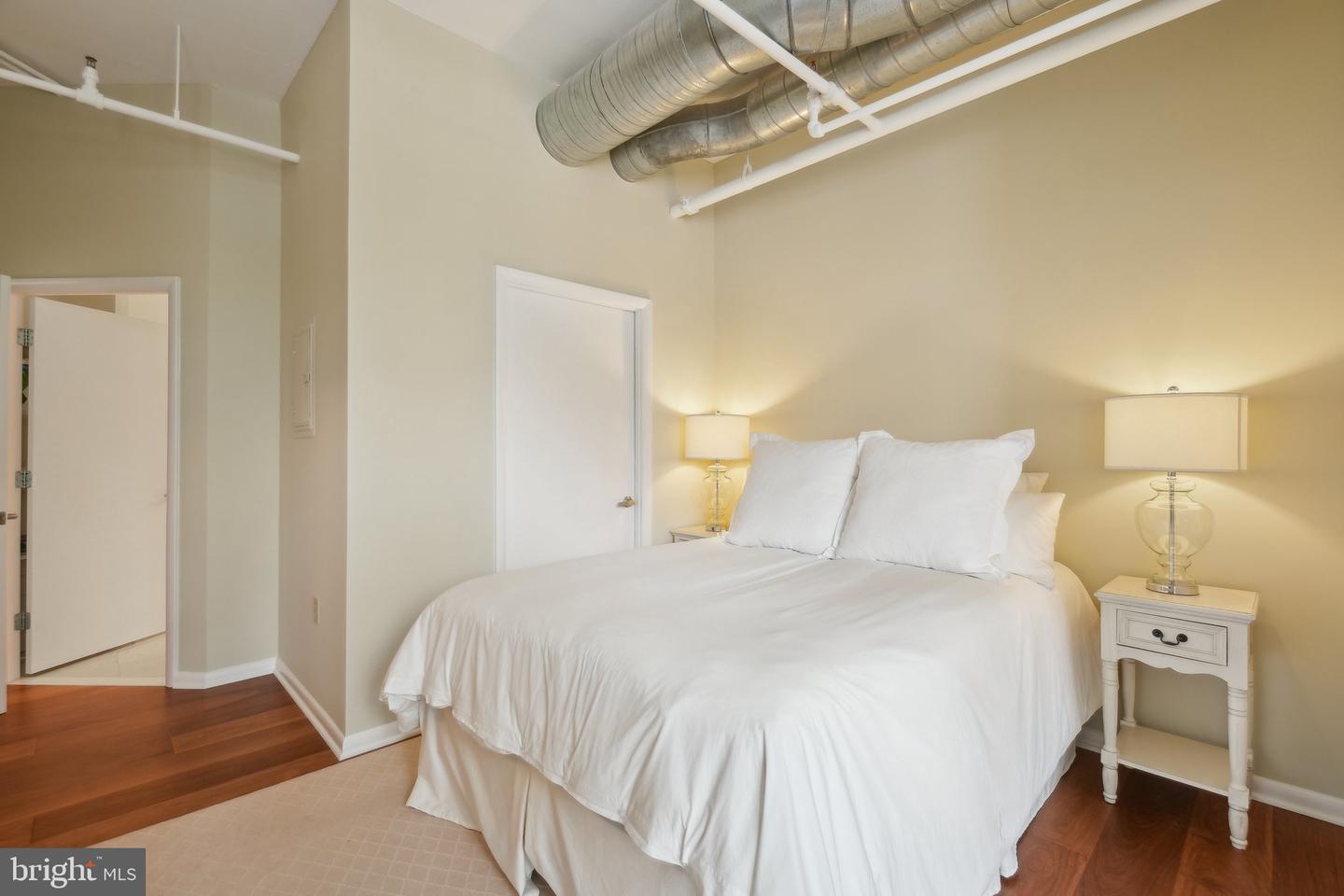 1300 N ST NW #201, WASHINGTON, District Of Columbia 20005, 2 Bedrooms Bedrooms, ,2 BathroomsBathrooms,Residential,For sale,1300 N ST NW #201,DCDC2205632 MLS # DCDC2205632