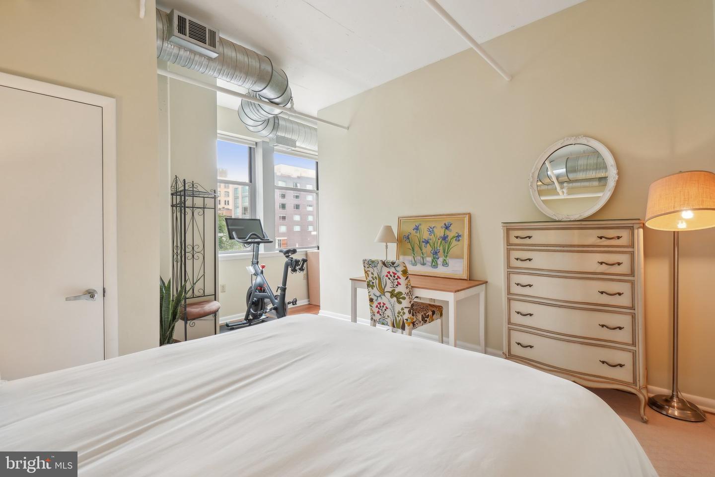 1300 N ST NW #201, WASHINGTON, District Of Columbia 20005, 2 Bedrooms Bedrooms, ,2 BathroomsBathrooms,Residential,For sale,1300 N ST NW #201,DCDC2205632 MLS # DCDC2205632