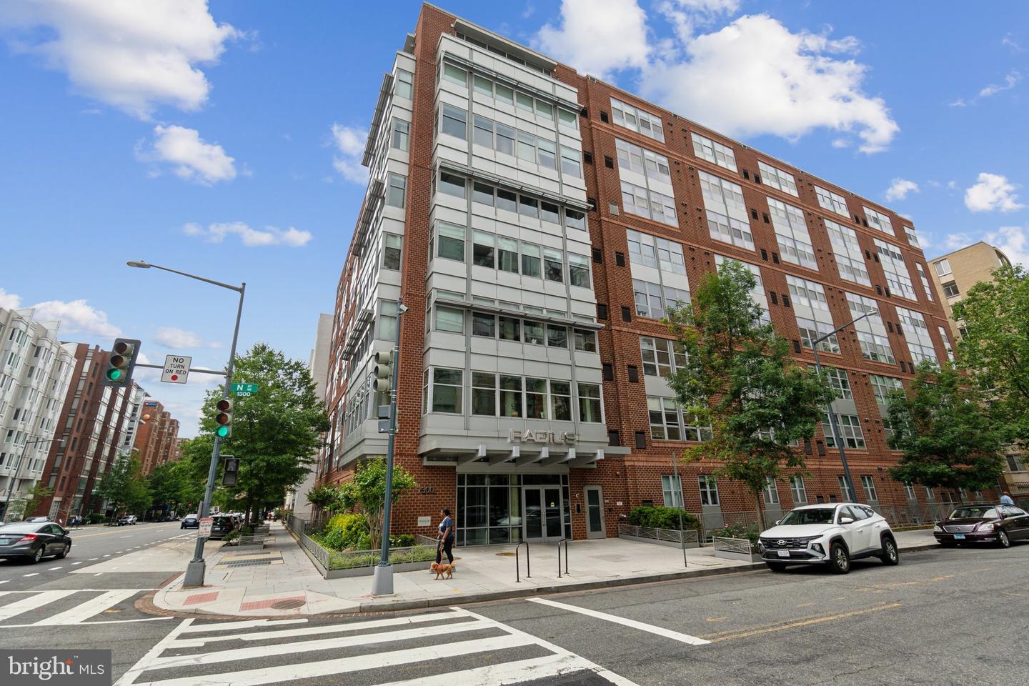 1300 N ST NW #201, WASHINGTON, District Of Columbia 20005, 2 Bedrooms Bedrooms, ,2 BathroomsBathrooms,Residential,For sale,1300 N ST NW #201,DCDC2205632 MLS # DCDC2205632