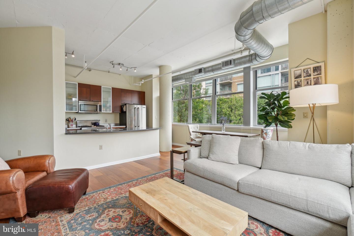 1300 N ST NW #201, WASHINGTON, District Of Columbia 20005, 2 Bedrooms Bedrooms, ,2 BathroomsBathrooms,Residential,For sale,1300 N ST NW #201,DCDC2205632 MLS # DCDC2205632