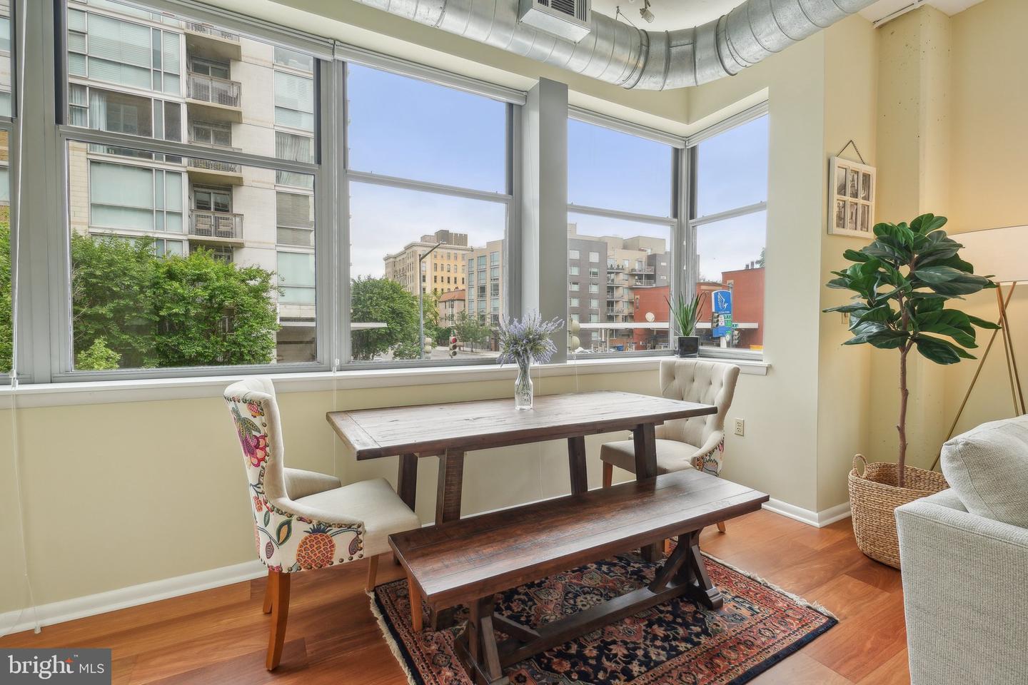 1300 N ST NW #201, WASHINGTON, District Of Columbia 20005, 2 Bedrooms Bedrooms, ,2 BathroomsBathrooms,Residential,For sale,1300 N ST NW #201,DCDC2205632 MLS # DCDC2205632