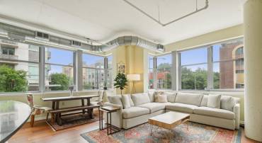 1300 N ST NW #201, WASHINGTON, District Of Columbia 20005, 2 Bedrooms Bedrooms, ,2 BathroomsBathrooms,Residential,For sale,1300 N ST NW #201,DCDC2205632 MLS # DCDC2205632