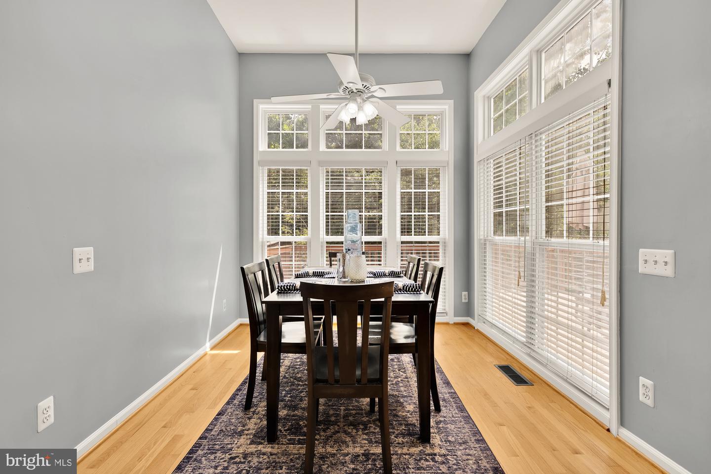6337 BURGUNDY LEAF LN, ALEXANDRIA, Virginia 22312, 4 Bedrooms Bedrooms, ,3 BathroomsBathrooms,Residential,For sale,6337 BURGUNDY LEAF LN,VAFX2247350 MLS # VAFX2247350