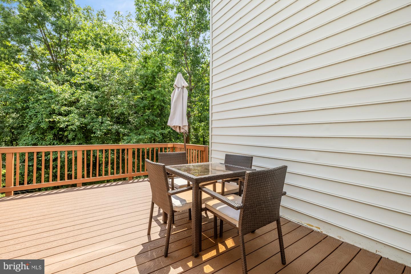 6337 BURGUNDY LEAF LN, ALEXANDRIA, Virginia 22312, 4 Bedrooms Bedrooms, ,3 BathroomsBathrooms,Residential,For sale,6337 BURGUNDY LEAF LN,VAFX2247350 MLS # VAFX2247350