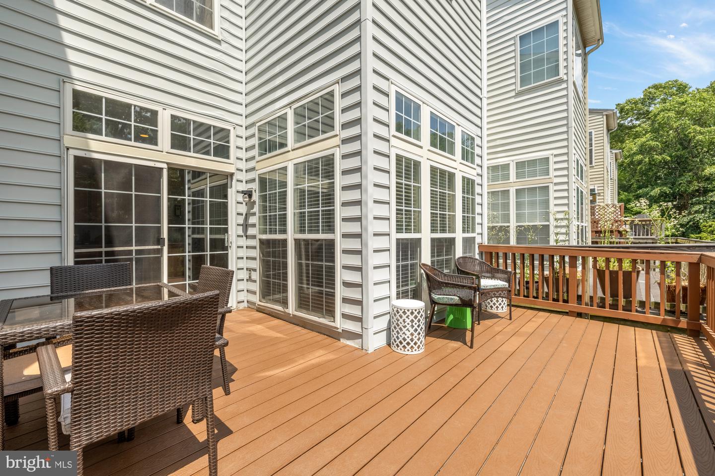 6337 BURGUNDY LEAF LN, ALEXANDRIA, Virginia 22312, 4 Bedrooms Bedrooms, ,3 BathroomsBathrooms,Residential,For sale,6337 BURGUNDY LEAF LN,VAFX2247350 MLS # VAFX2247350