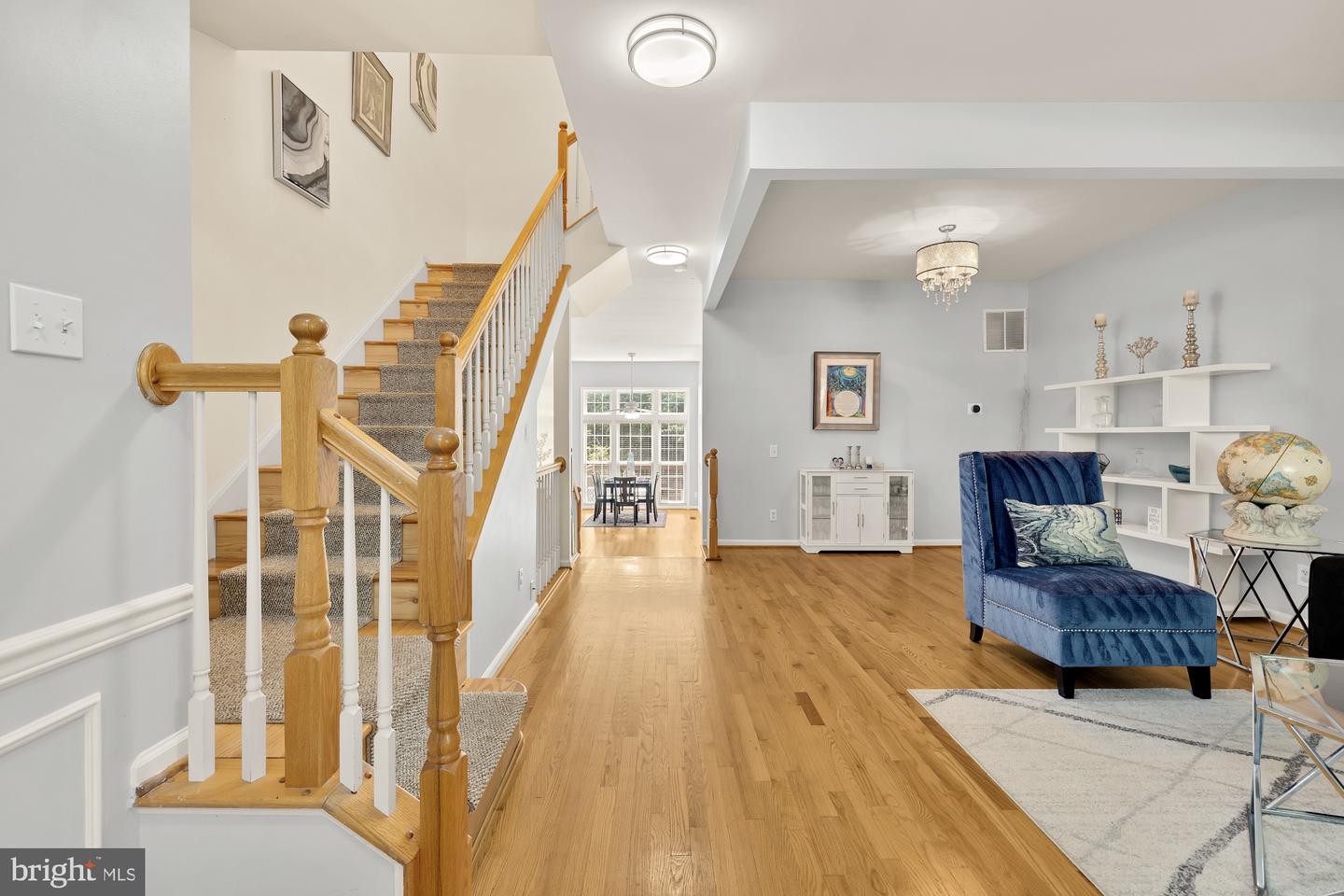 6337 BURGUNDY LEAF LN, ALEXANDRIA, Virginia 22312, 4 Bedrooms Bedrooms, ,3 BathroomsBathrooms,Residential,For sale,6337 BURGUNDY LEAF LN,VAFX2247350 MLS # VAFX2247350