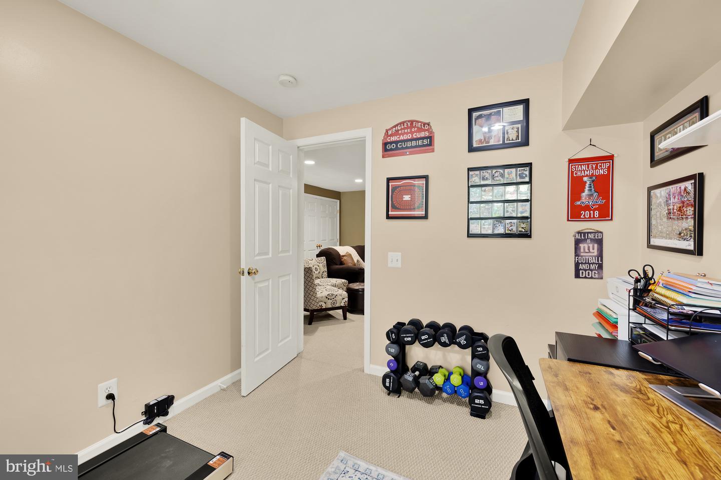 6337 BURGUNDY LEAF LN, ALEXANDRIA, Virginia 22312, 4 Bedrooms Bedrooms, ,3 BathroomsBathrooms,Residential,For sale,6337 BURGUNDY LEAF LN,VAFX2247350 MLS # VAFX2247350