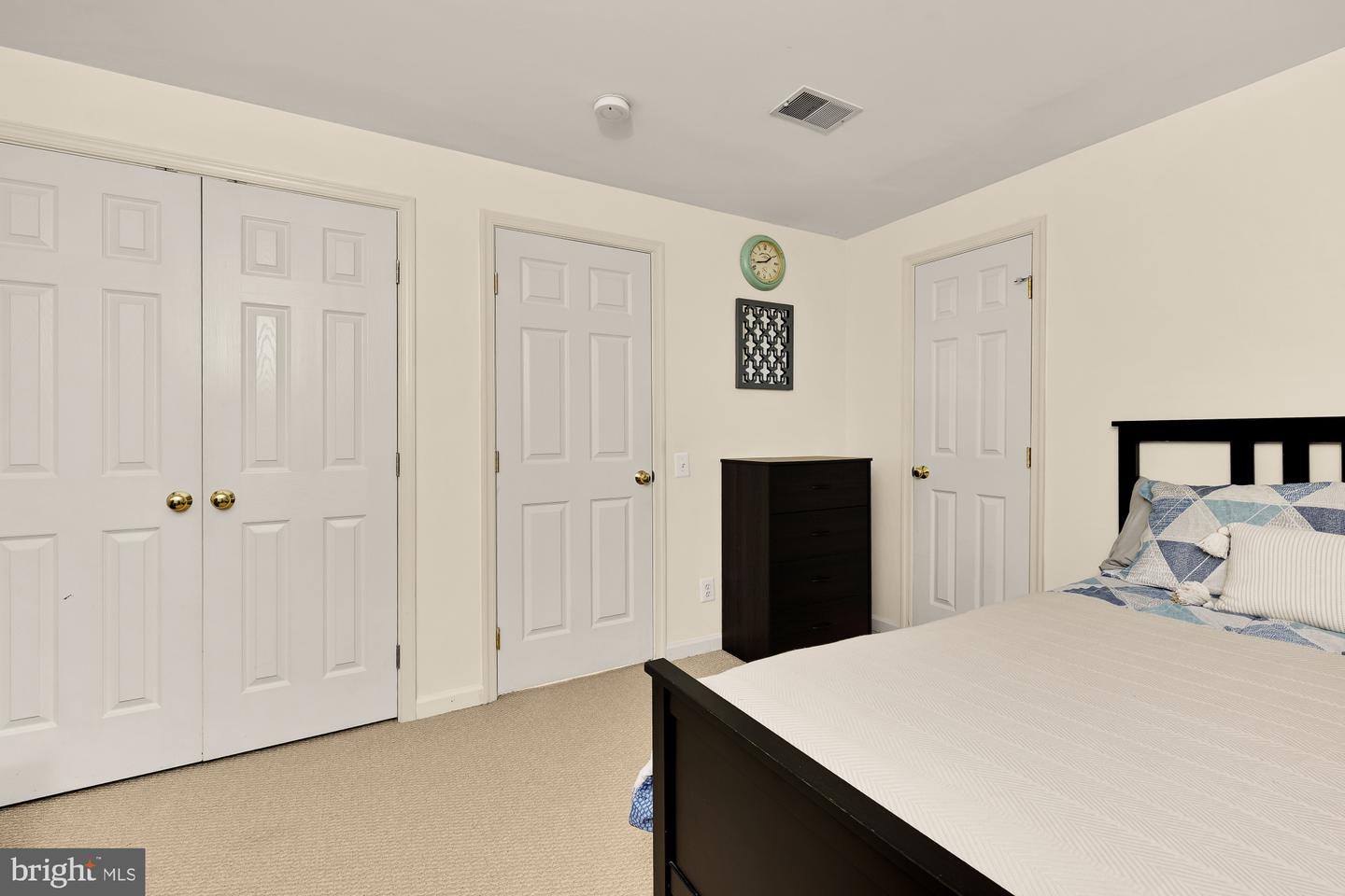 6337 BURGUNDY LEAF LN, ALEXANDRIA, Virginia 22312, 4 Bedrooms Bedrooms, ,3 BathroomsBathrooms,Residential,For sale,6337 BURGUNDY LEAF LN,VAFX2247350 MLS # VAFX2247350