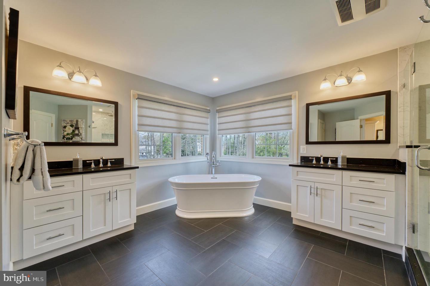 12812 ROSE GROVE DR, OAK HILL, Virginia 20171, 5 Bedrooms Bedrooms, ,4 BathroomsBathrooms,Residential,For sale,12812 ROSE GROVE DR,VAFX2247376 MLS # VAFX2247376