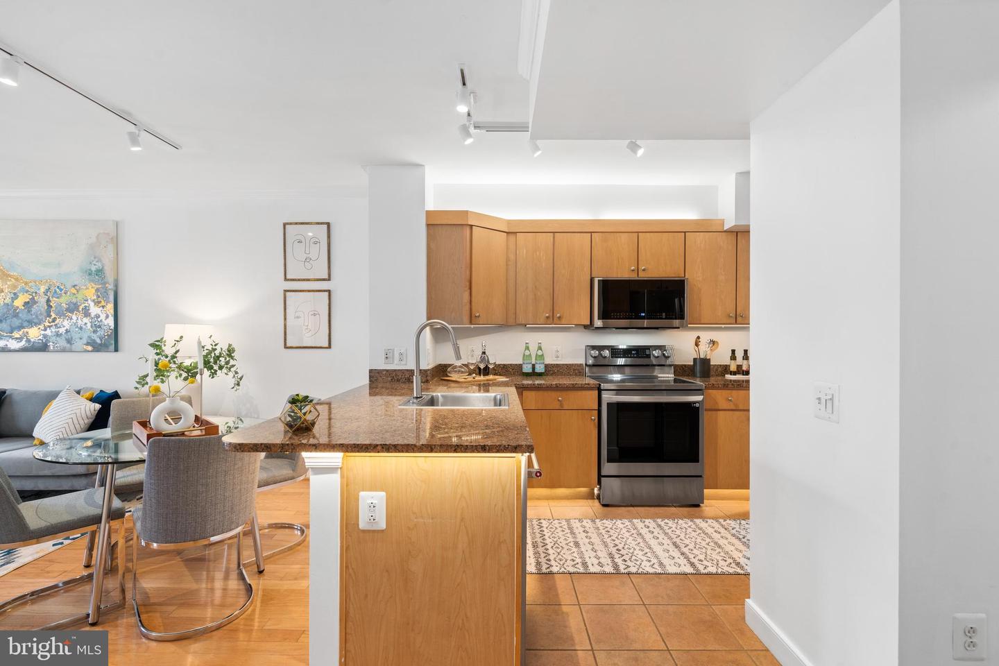631 D ST NW #936, WASHINGTON, District Of Columbia 20004, 1 Bedroom Bedrooms, ,1 BathroomBathrooms,Residential,For sale,631 D ST NW #936,DCDC2205658 MLS # DCDC2205658