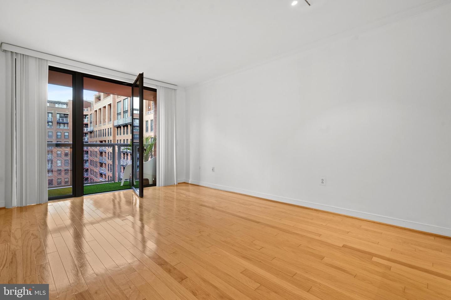 631 D ST NW #936, WASHINGTON, District Of Columbia 20004, 1 Bedroom Bedrooms, ,1 BathroomBathrooms,Residential,For sale,631 D ST NW #936,DCDC2205658 MLS # DCDC2205658