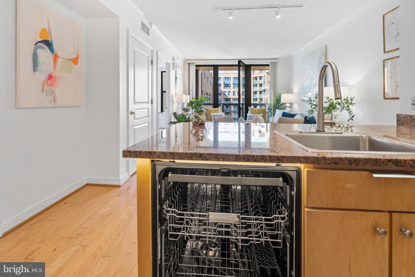 631 D ST NW #936, WASHINGTON, District Of Columbia 20004, 1 Bedroom Bedrooms, ,1 BathroomBathrooms,Residential,For sale,631 D ST NW #936,DCDC2205658 MLS # DCDC2205658