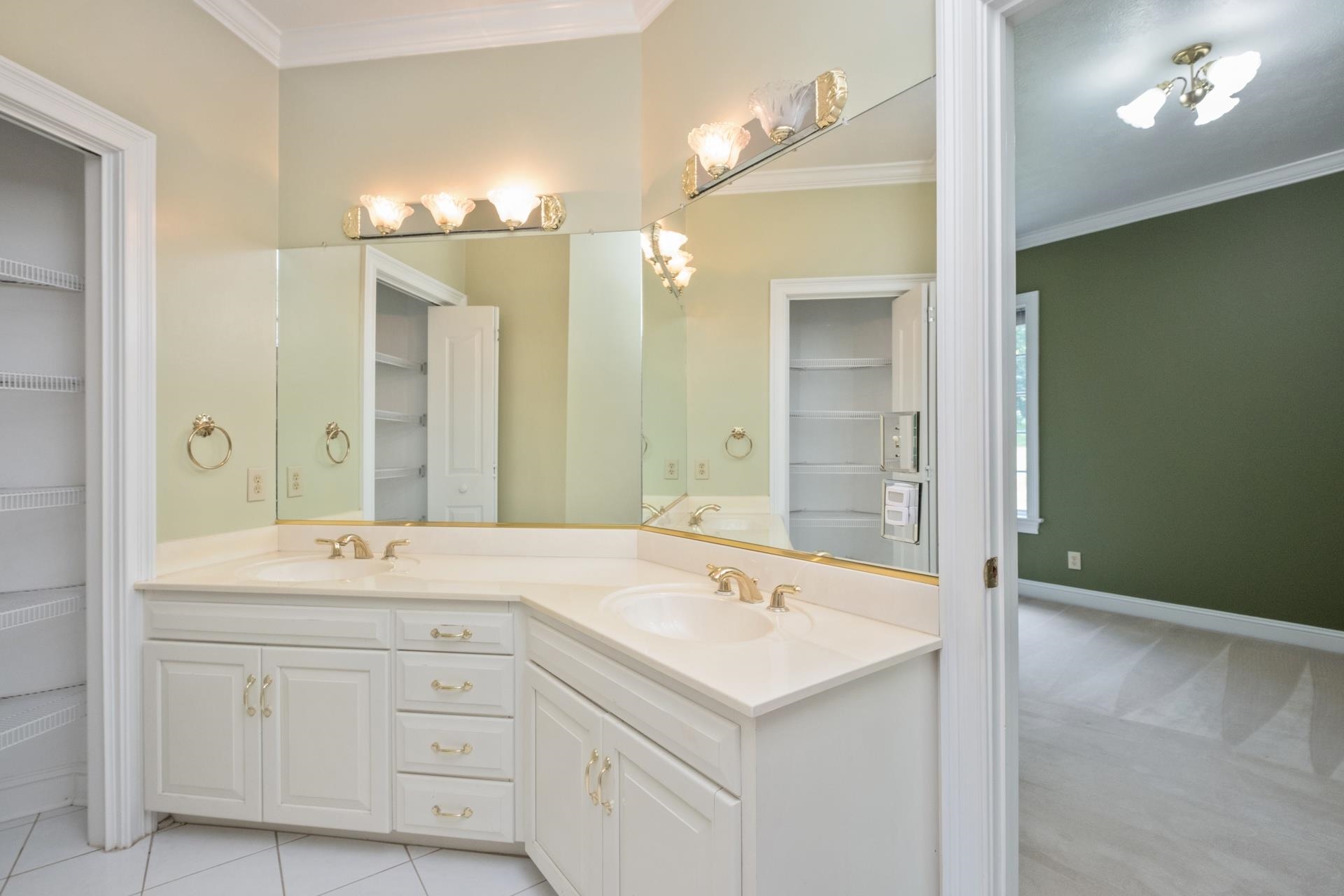 3417 LAKE POINTE DR, ROCKINGHAM, Virginia 22801, 5 Bedrooms Bedrooms, ,4 BathroomsBathrooms,Residential,3417 LAKE POINTE DR,665711 MLS # 665711