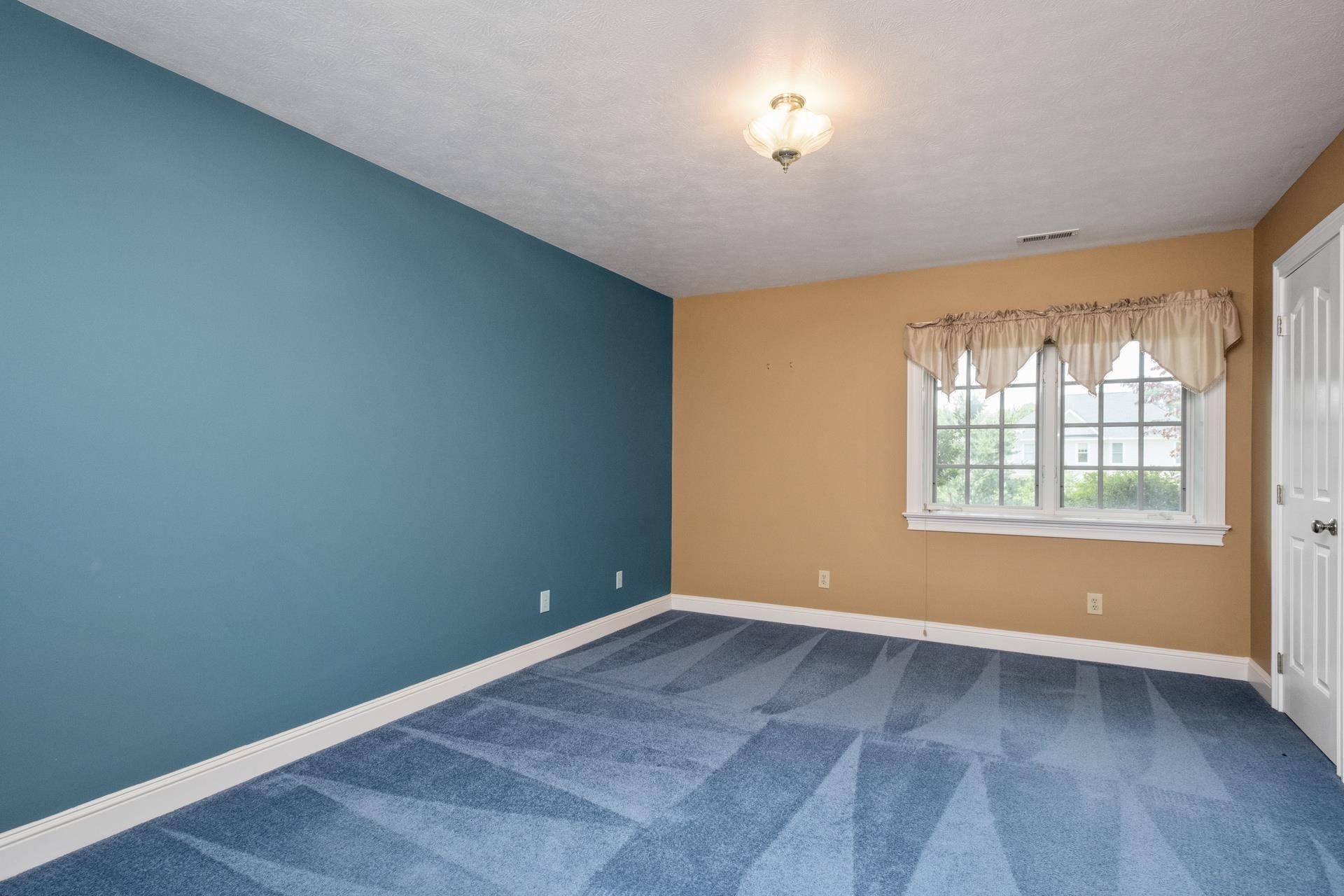 3417 LAKE POINTE DR, ROCKINGHAM, Virginia 22801, 5 Bedrooms Bedrooms, ,4 BathroomsBathrooms,Residential,3417 LAKE POINTE DR,665711 MLS # 665711