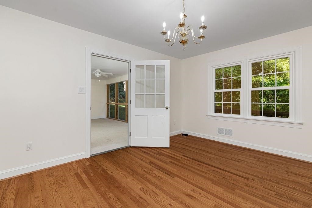 316 BALDWIN DR, STAUNTON, Virginia 24401, 4 Bedrooms Bedrooms, ,3 BathroomsBathrooms,Residential,316 BALDWIN DR,665712 MLS # 665712