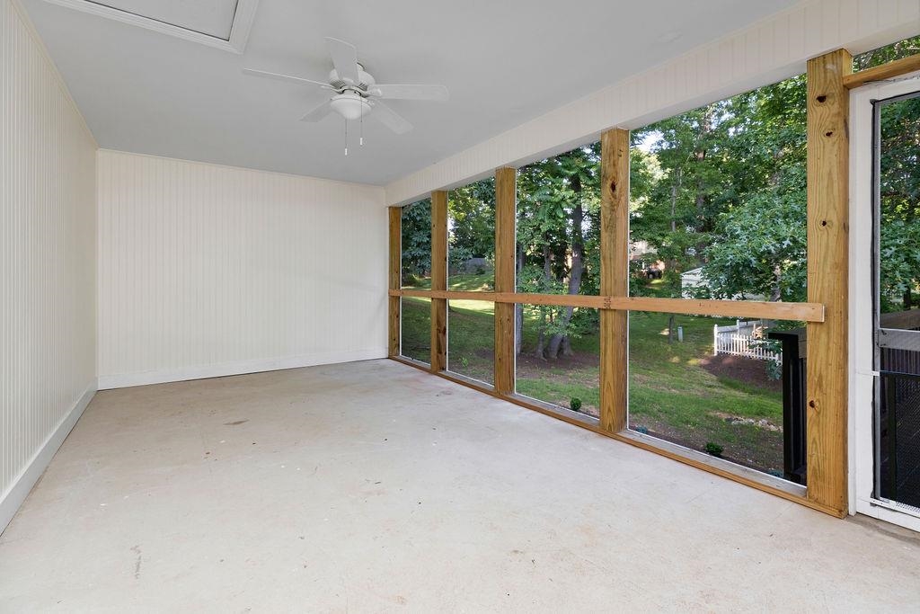 316 BALDWIN DR, STAUNTON, Virginia 24401, 4 Bedrooms Bedrooms, ,3 BathroomsBathrooms,Residential,316 BALDWIN DR,665712 MLS # 665712