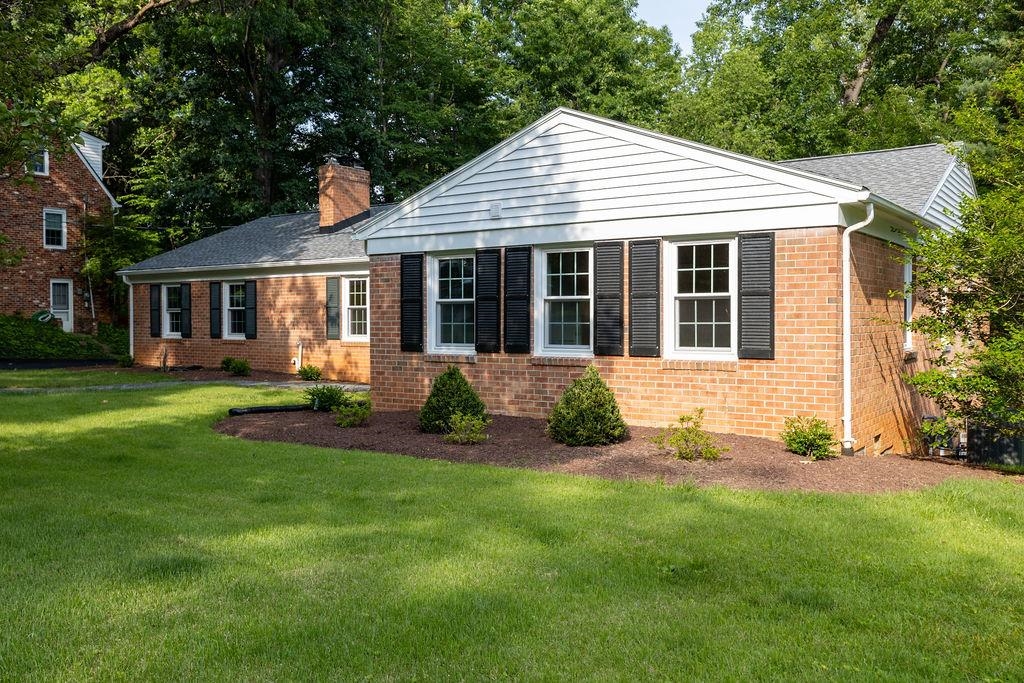 316 BALDWIN DR, STAUNTON, Virginia 24401, 4 Bedrooms Bedrooms, ,3 BathroomsBathrooms,Residential,316 BALDWIN DR,665712 MLS # 665712