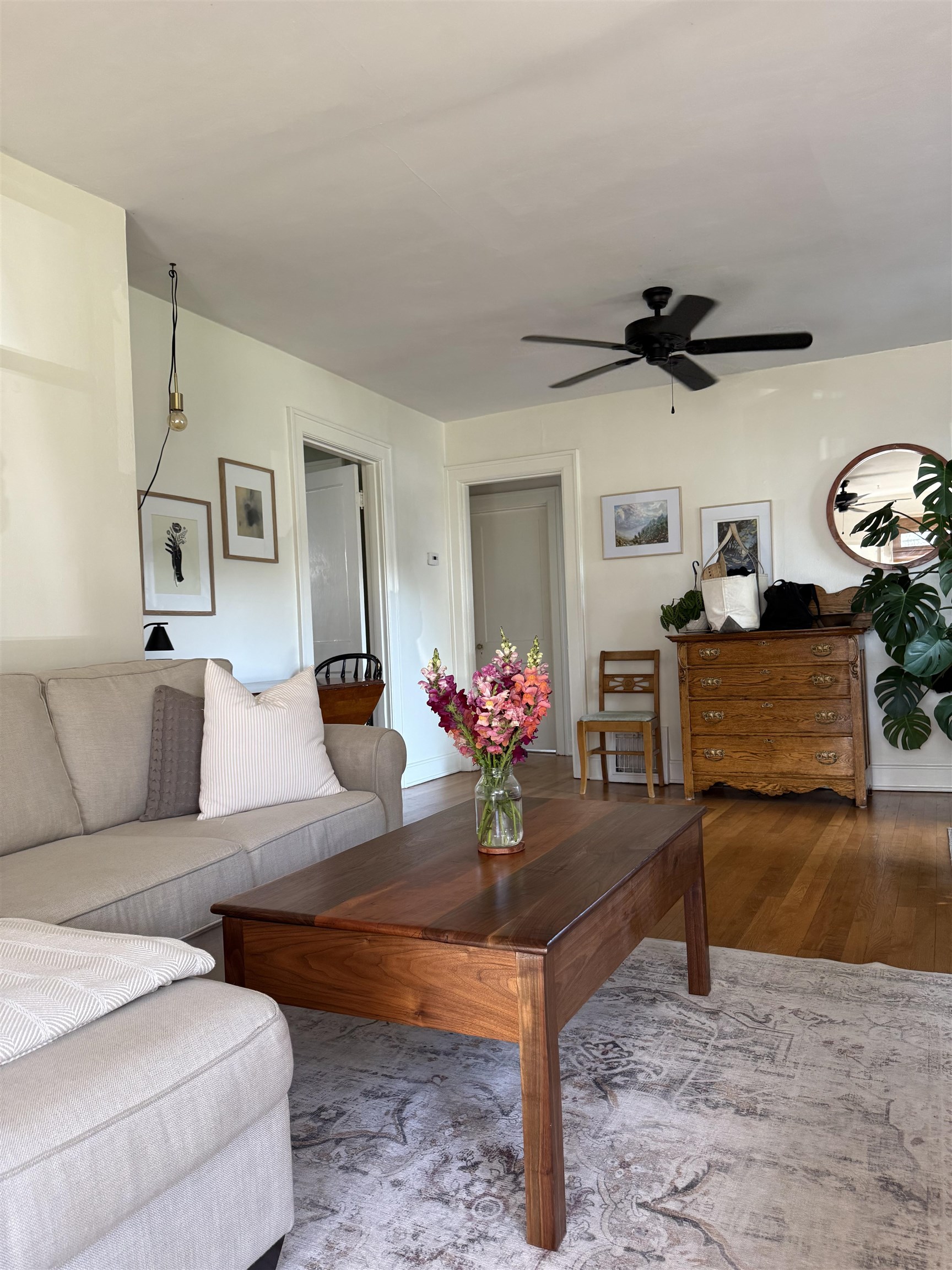 325 THOMPSON ST, STAUNTON, Virginia 24401, 3 Bedrooms Bedrooms, ,1 BathroomBathrooms,Residential,325 THOMPSON ST,665713 MLS # 665713