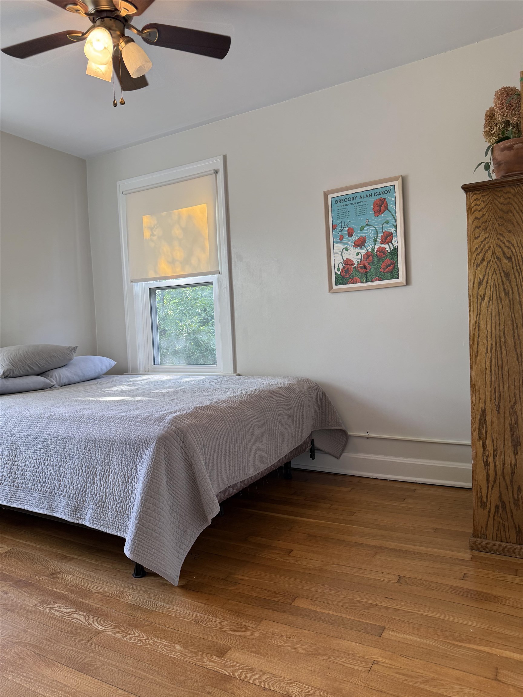 325 THOMPSON ST, STAUNTON, Virginia 24401, 3 Bedrooms Bedrooms, ,1 BathroomBathrooms,Residential,325 THOMPSON ST,665713 MLS # 665713
