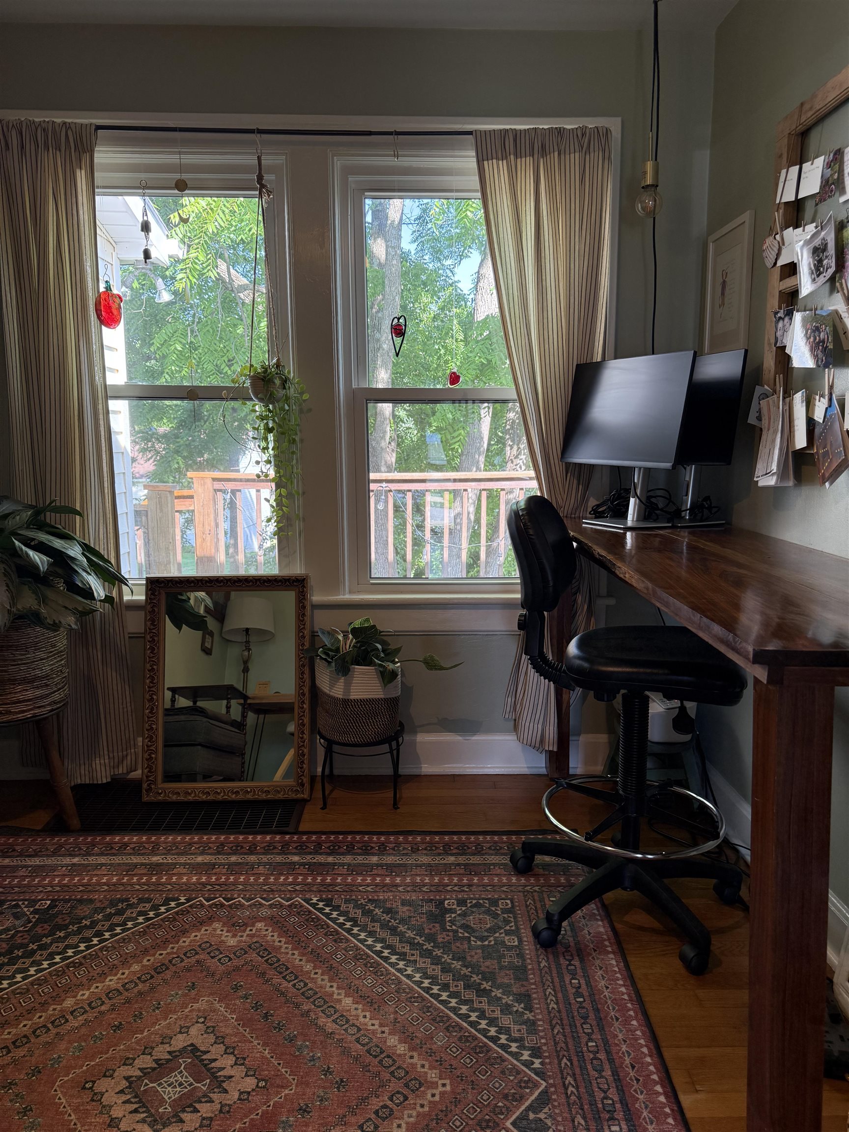 325 THOMPSON ST, STAUNTON, Virginia 24401, 3 Bedrooms Bedrooms, ,1 BathroomBathrooms,Residential,325 THOMPSON ST,665713 MLS # 665713