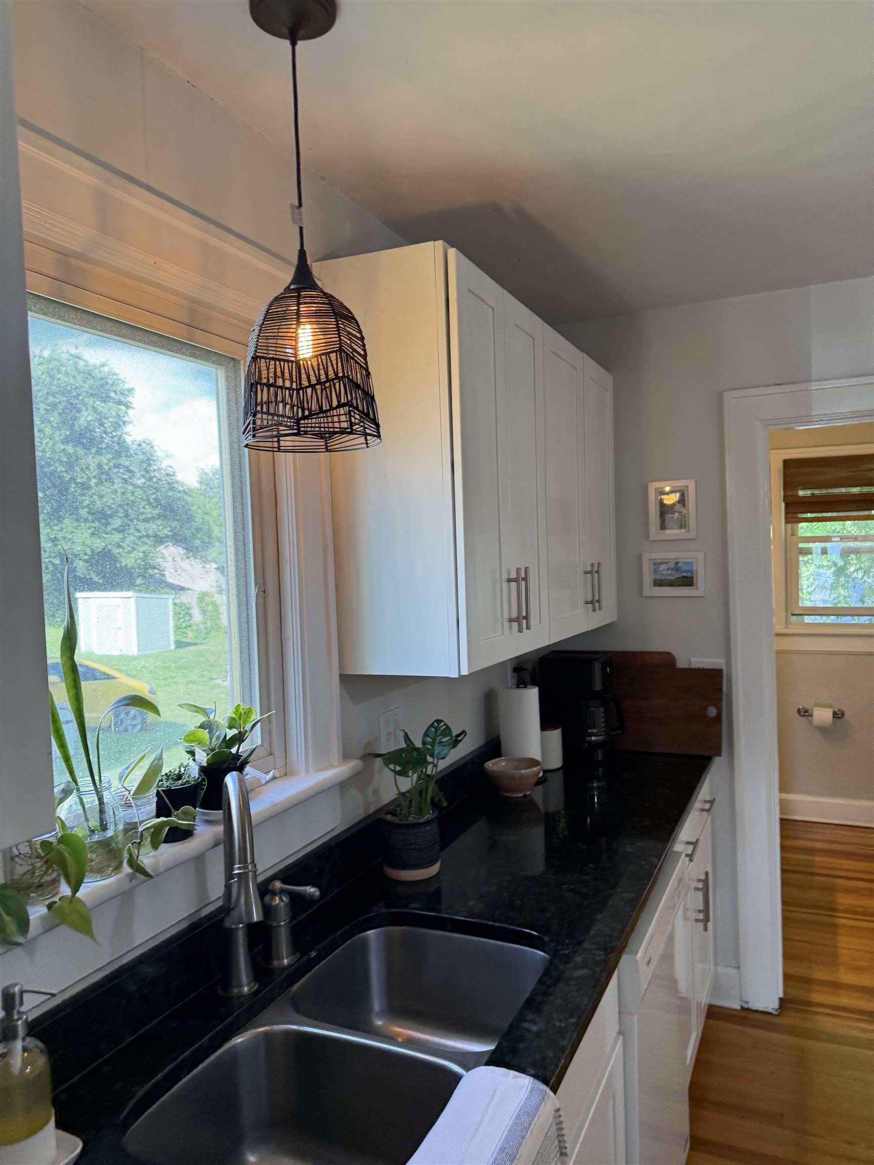 325 THOMPSON ST, STAUNTON, Virginia 24401, 3 Bedrooms Bedrooms, ,1 BathroomBathrooms,Residential,325 THOMPSON ST,665713 MLS # 665713