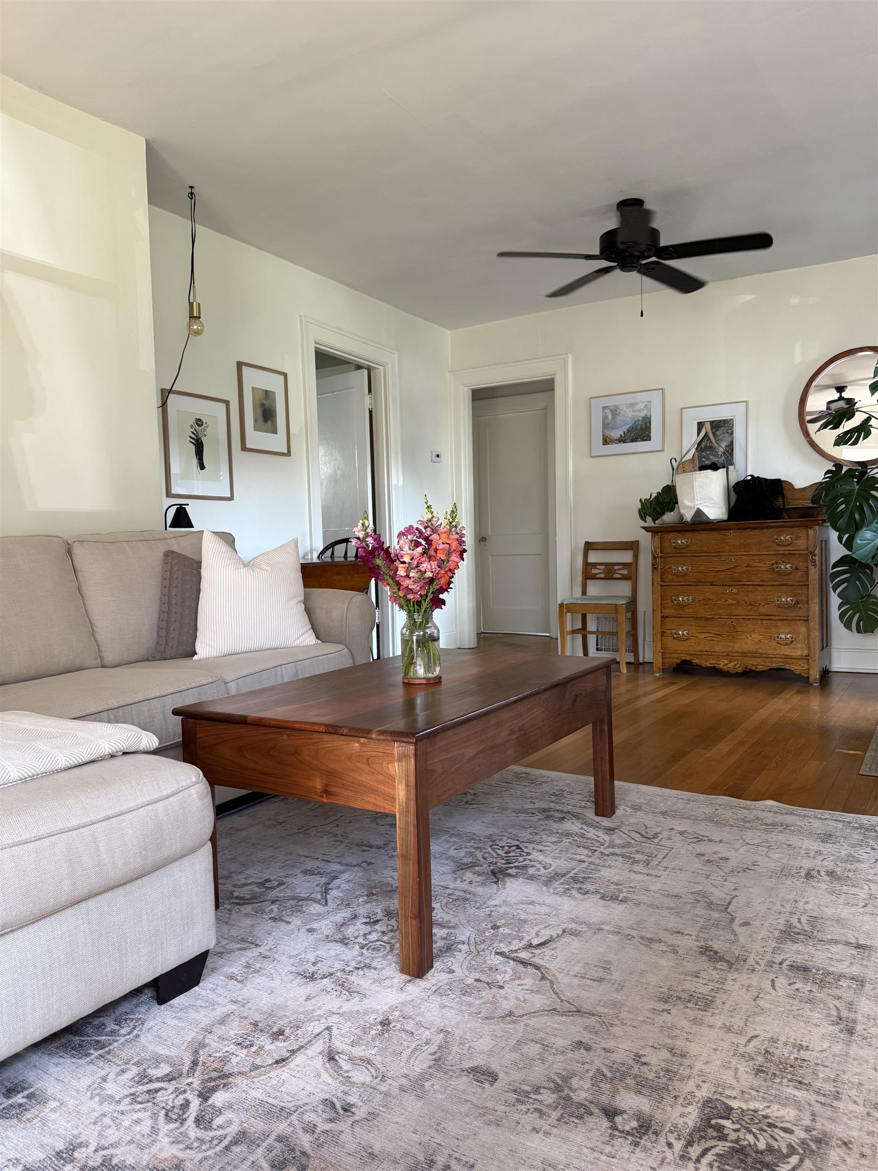 325 THOMPSON ST, STAUNTON, Virginia 24401, 3 Bedrooms Bedrooms, ,1 BathroomBathrooms,Residential,325 THOMPSON ST,665713 MLS # 665713