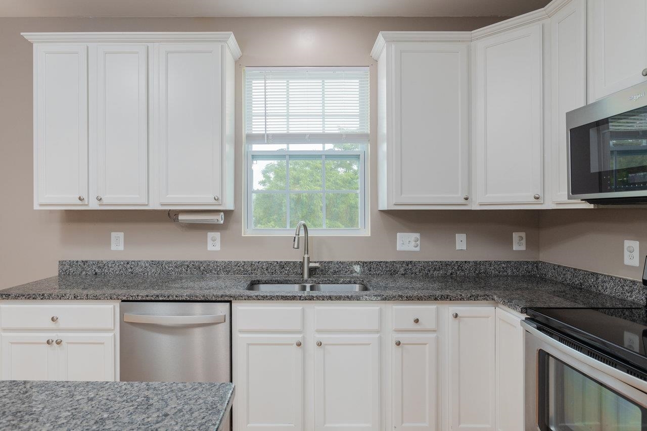110 JILLIAN LN, PENN LAIRD, Virginia 22846, 4 Bedrooms Bedrooms, ,2 BathroomsBathrooms,Residential,110 JILLIAN LN,665714 MLS # 665714
